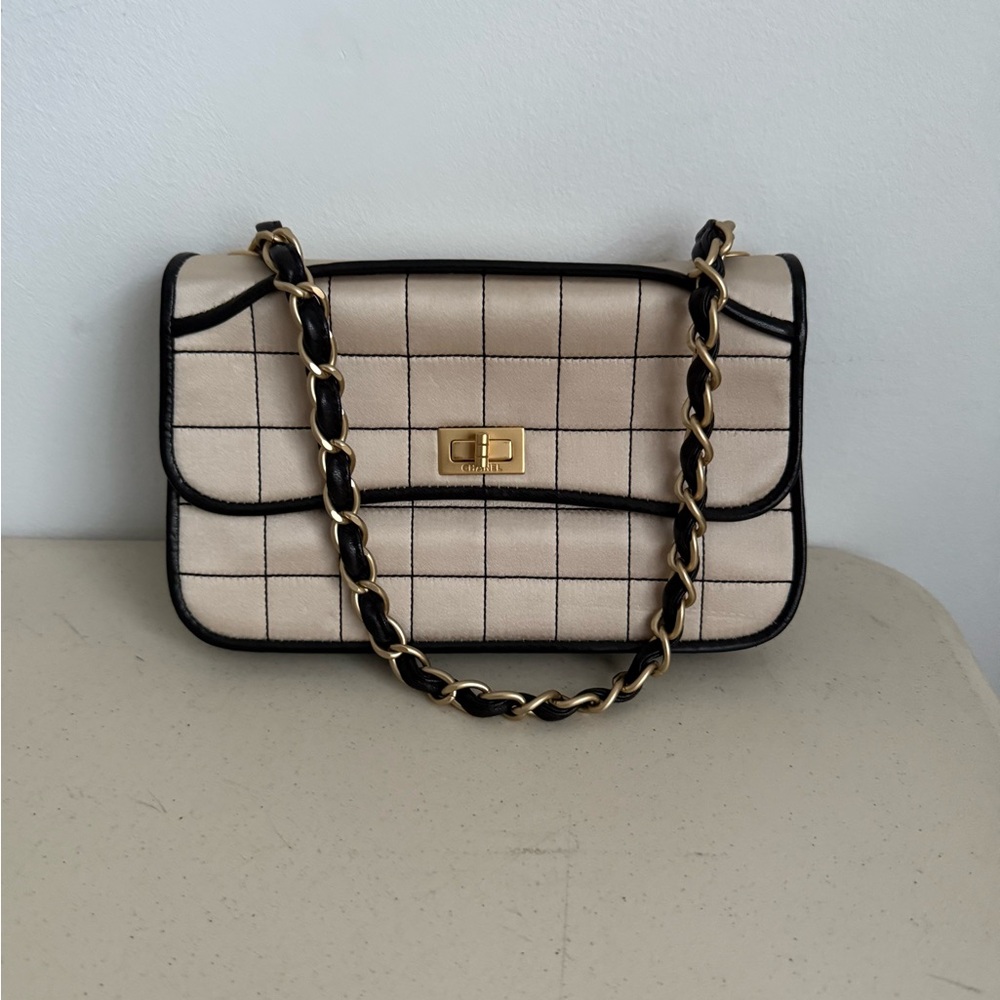 Chanel authentic satin evening  Cream Quilted Chain Bag